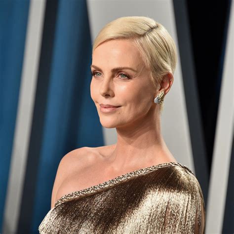 Charlize Theron bares all in magnificent photo as she makes ...